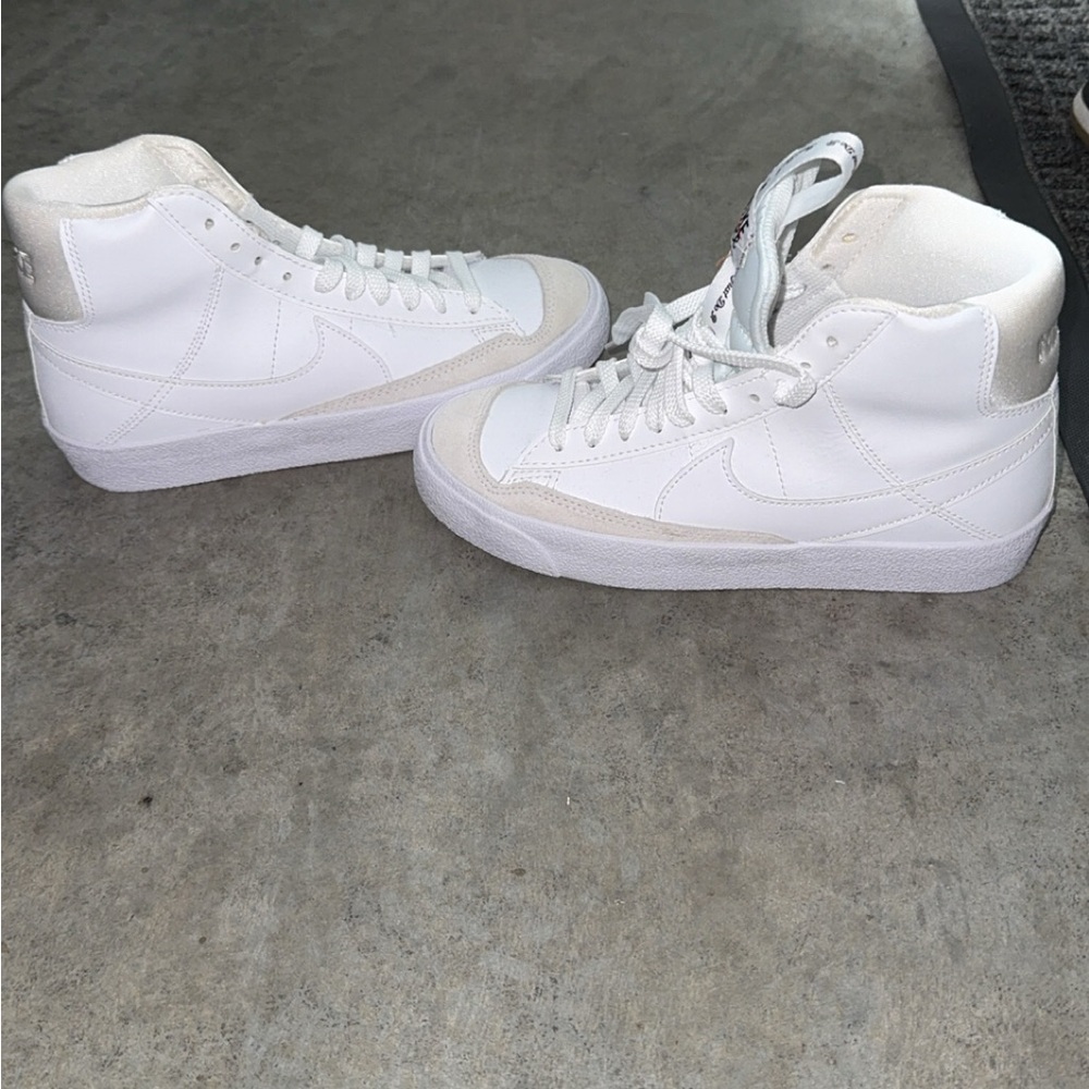 Nike Kids White High-Top Sneakers - never worn! NWOT